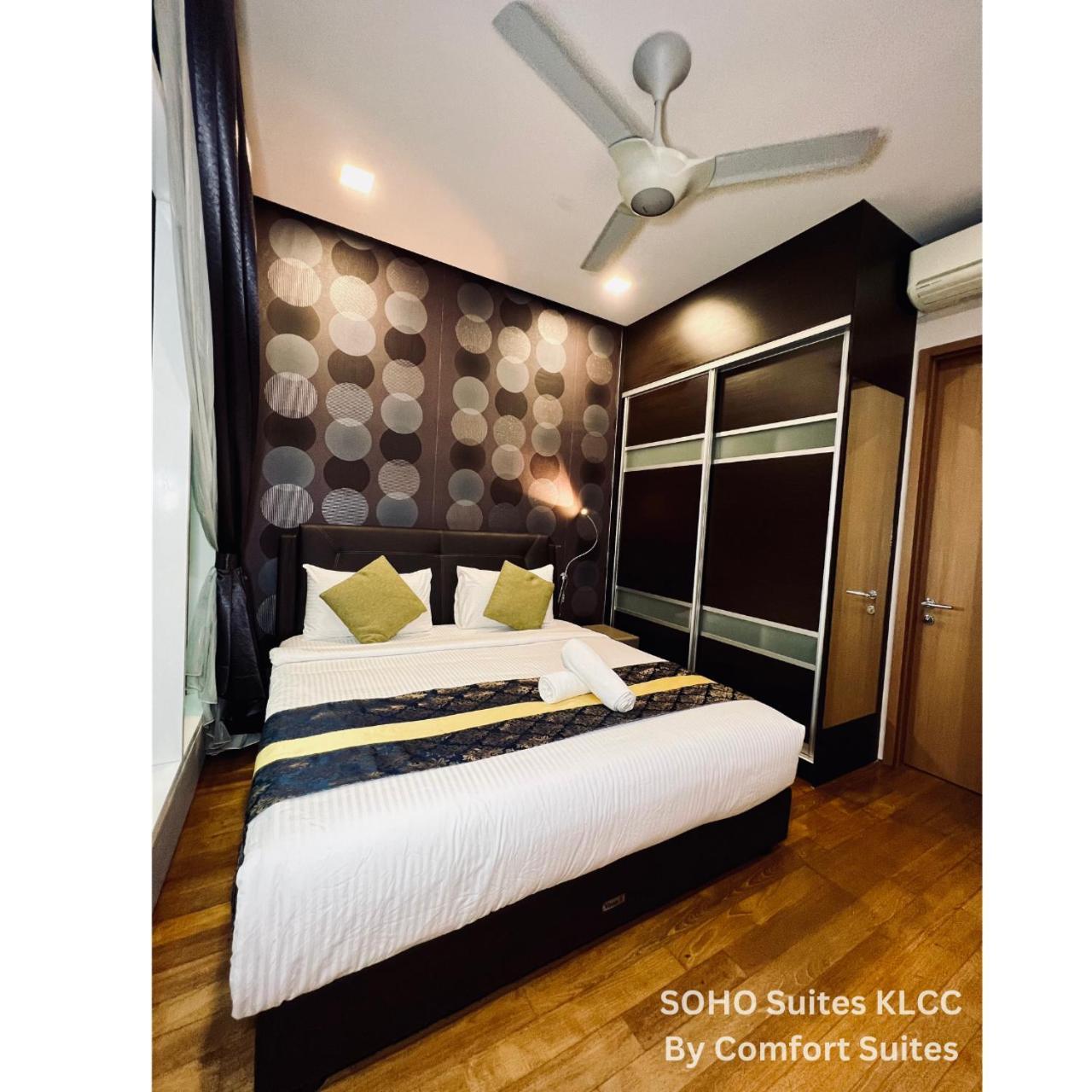 Soho Suites Klcc By Comfort Suites Kuala Lumpur Esterno foto