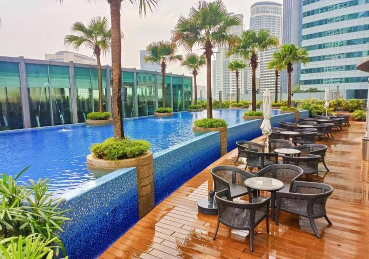 Soho Suites Klcc By Comfort Suites Kuala Lumpur Esterno foto