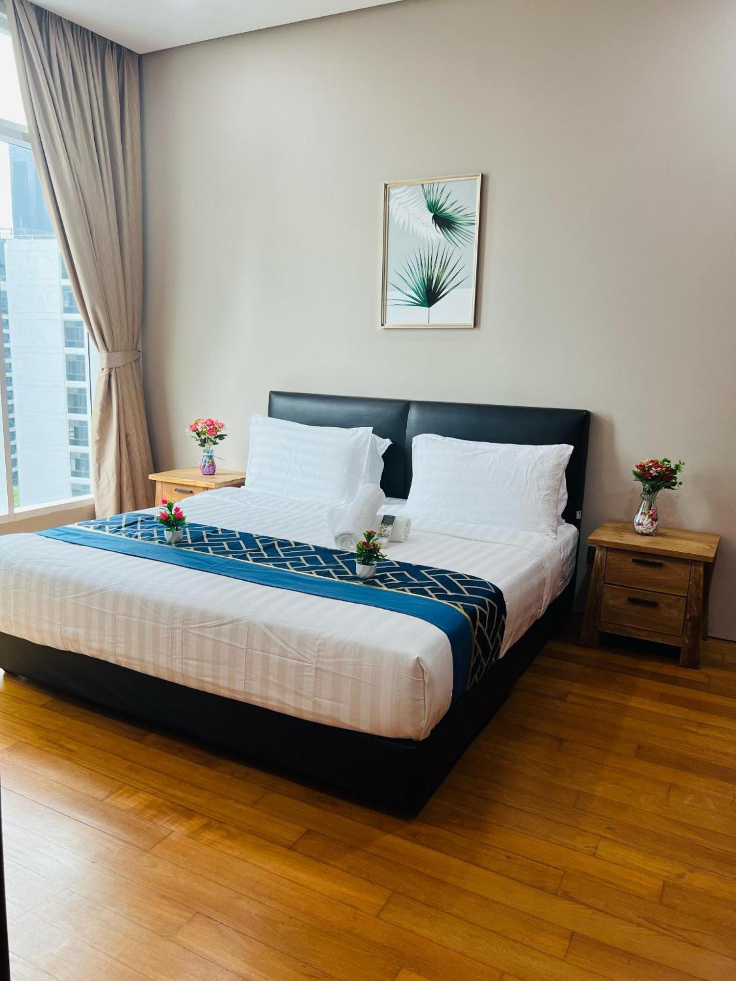 Soho Suites Klcc By Comfort Suites Kuala Lumpur Esterno foto
