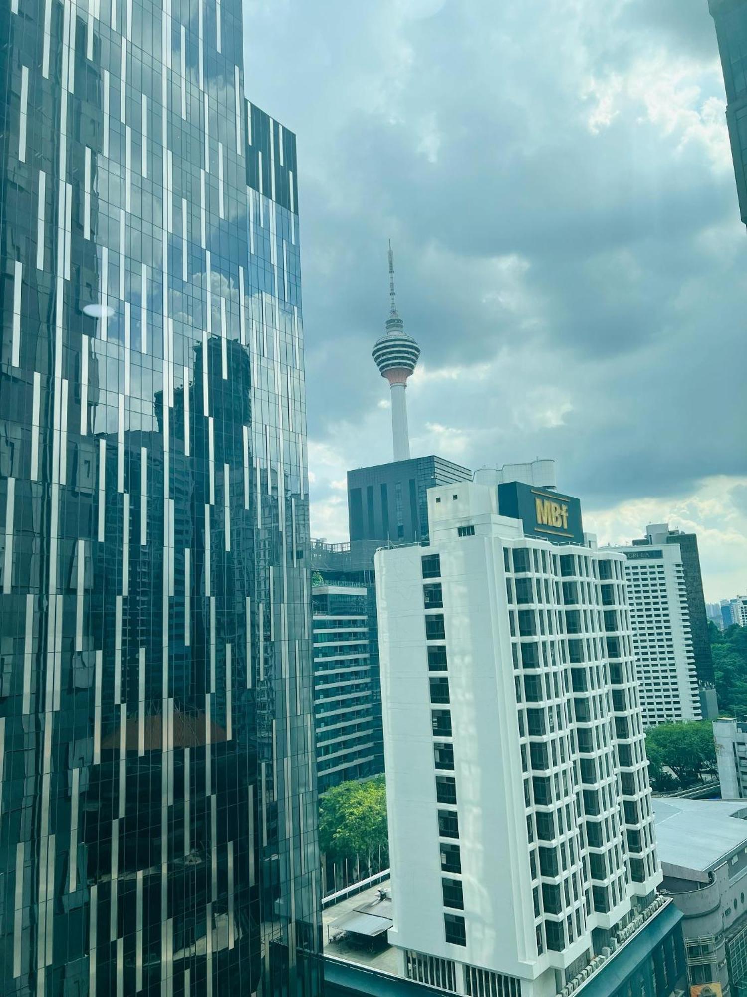 Soho Suites Klcc By Comfort Suites Kuala Lumpur Esterno foto