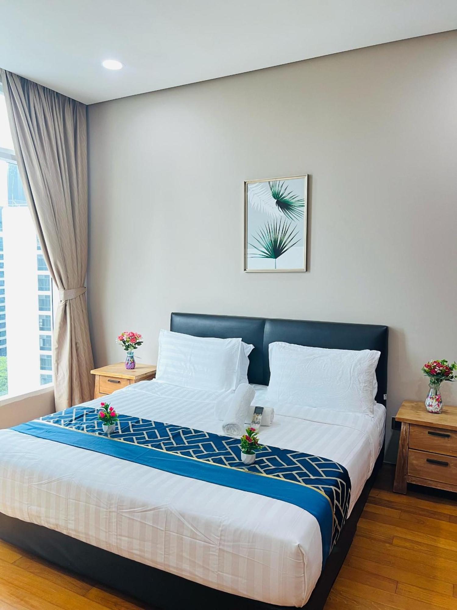 Soho Suites Klcc By Comfort Suites Kuala Lumpur Esterno foto